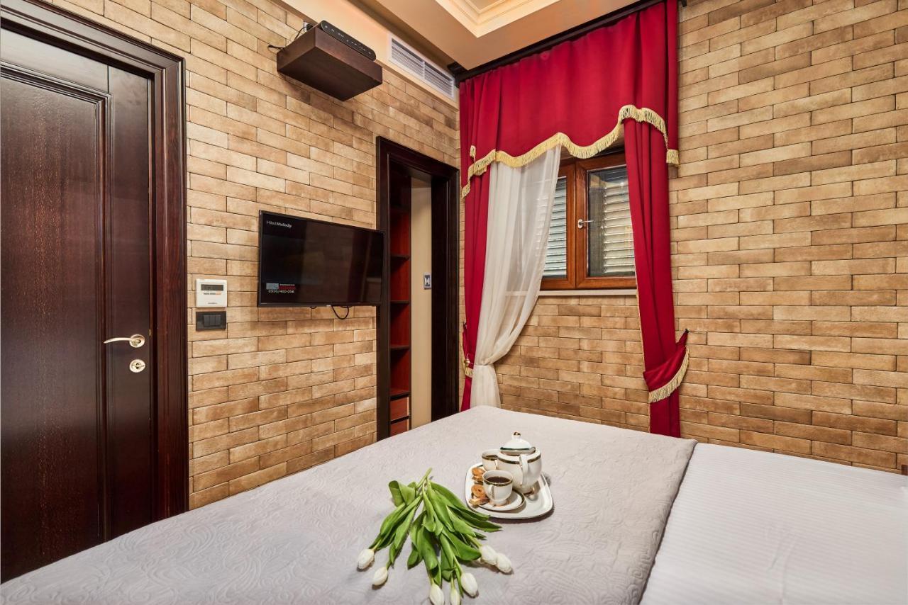 Apartment Lav In The City Centre Kotor Ngoại thất bức ảnh